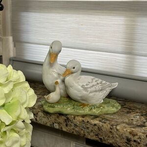 Vintage Homco Porcelain Goose Ducks figurine